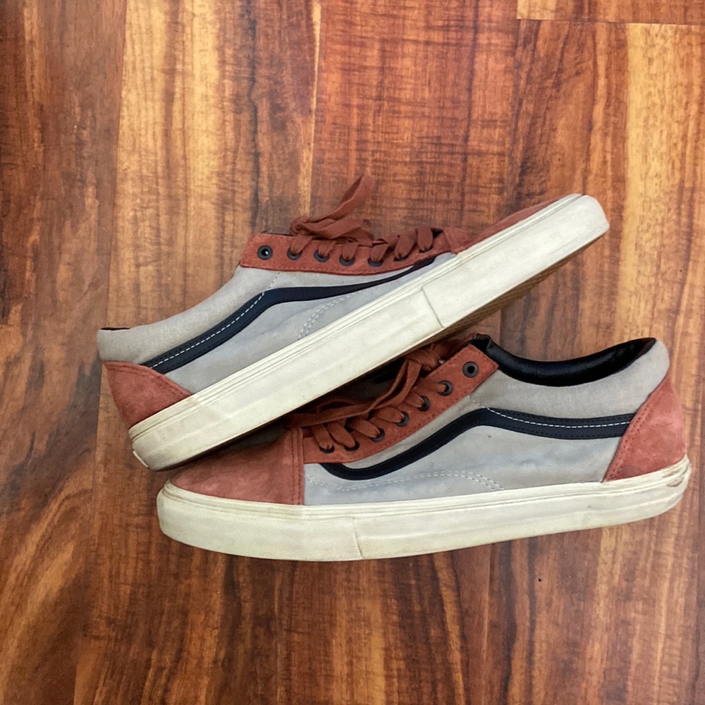 DQM Vans